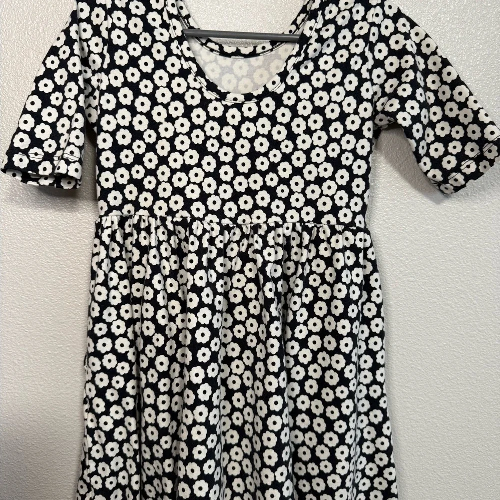 Hanna Andersson Skater dress 5 - Picture 6 of 6